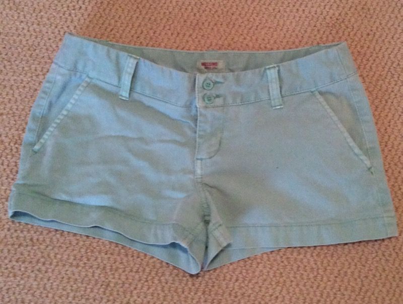 Juniors Shorts Size 5