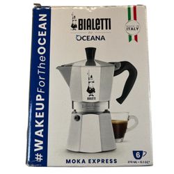 Bialetti Silver Moka Express 6-Cup Bialetti Moka Express in silver