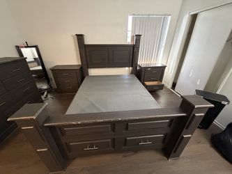 Bedroom Set