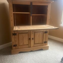 Pine Hutch