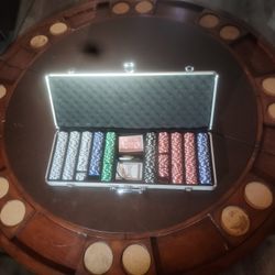 Poker Table Top and Professional Chips