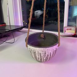 Hanging Plant Pot