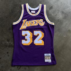 LA Lakers Magic Johnson jersey