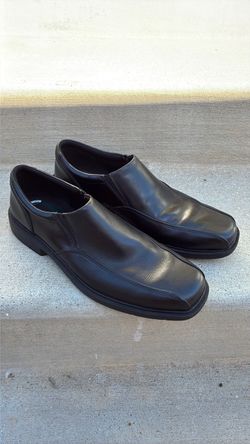 Black men’s shoes