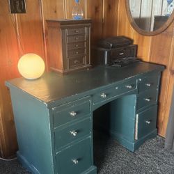 Green Distressed Desk