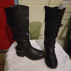 Size 8 Women's Boots 