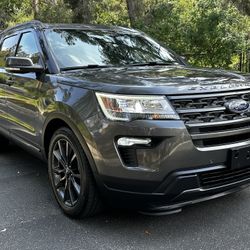 2019 Ford Explorer