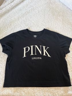 Women’s black crop top