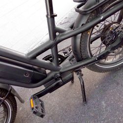 Specialized Globe Ebike