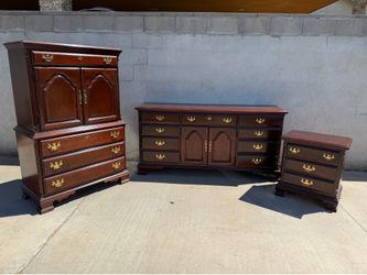 1980’s Sumter Cabinet Co 3 Piece Cherryvale Collection