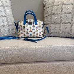 Dooney & Bourke