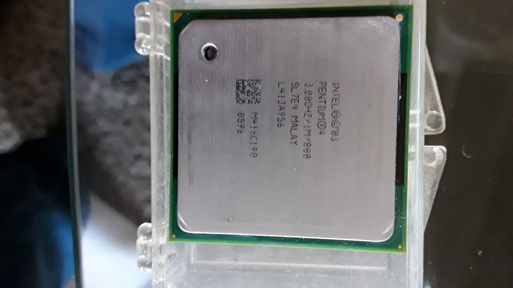 Pentium 4 3.0 GHZ 25.00OBO