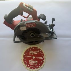 Milwaukee Fuel 7 1/4 Circular Saw TOOL ONLY