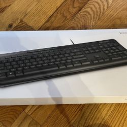 Microsoft Wired 600 Keyboard (brand new in box)