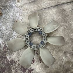 Toyota 3.4 5VZ OEM Clutch Fan Blade