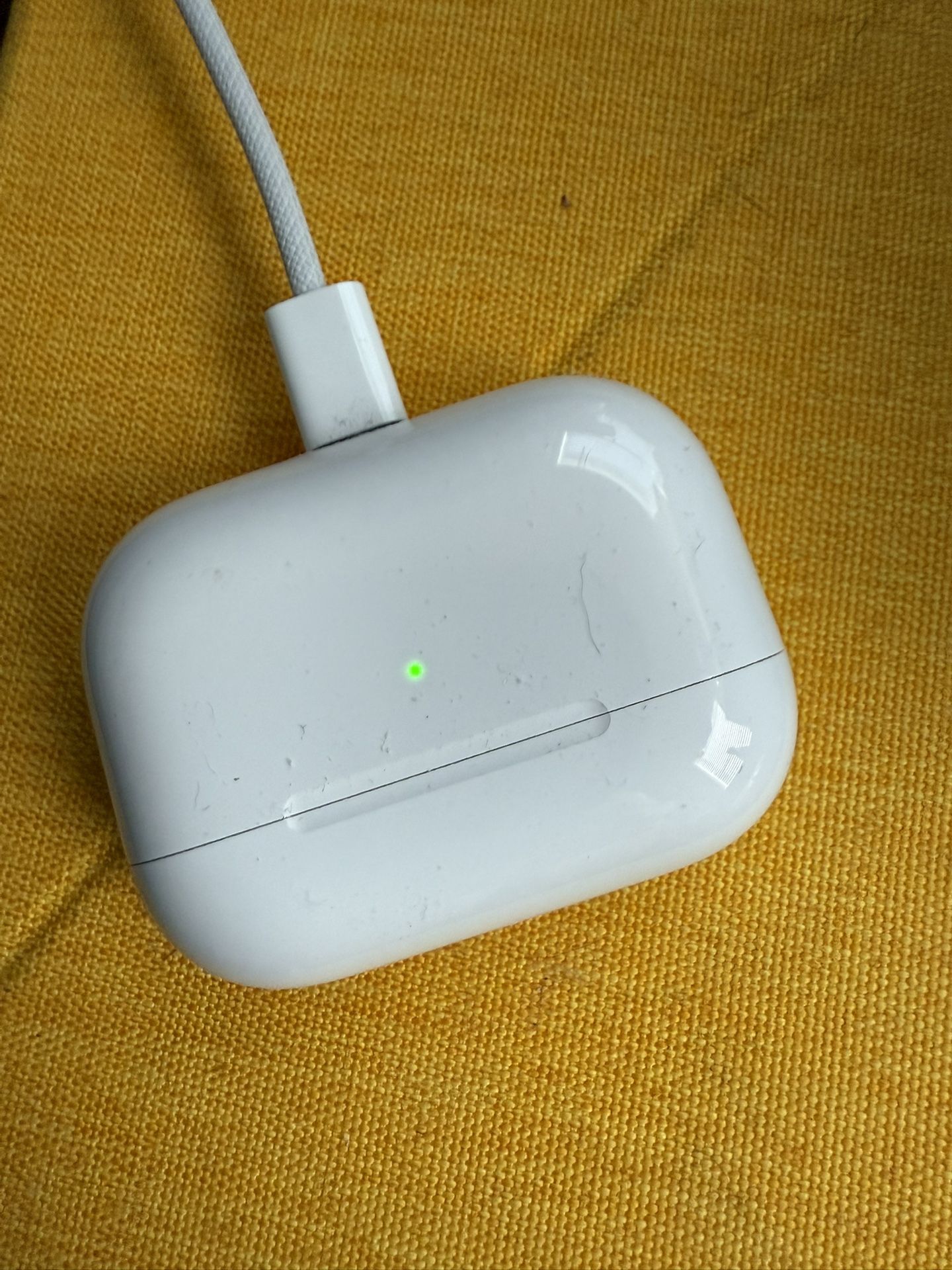 AIRPODS PRO (2ND GEN USB-C)-USA