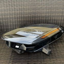 2018 2019 2020 Jaguar F-Type Left Driver Side LED Headlight OEM JX53-13W030-FC