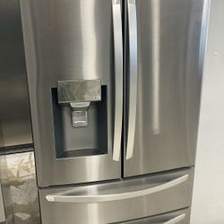 French Door Refrigerator 