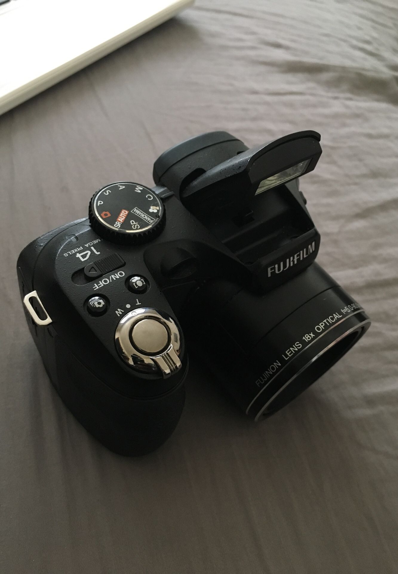 Fujifilm Finepix s