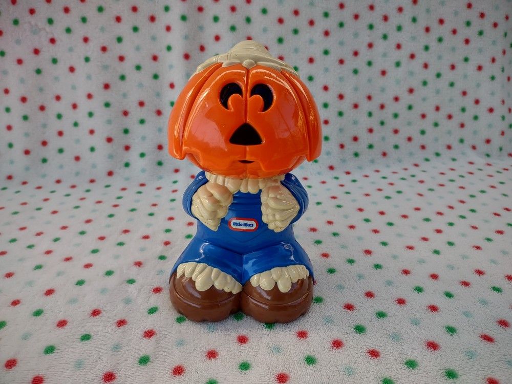 Little Tikes Jack-o-lantern Halloween Electronic Toy Flashlight-Scream Beams