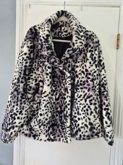 Plus size leopard coat