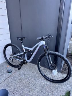 Specialized Rumor Comp Mountain Bike