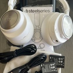 Arctis Nova Pro Wireless