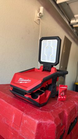 Milwaukee M18 LED Work Light