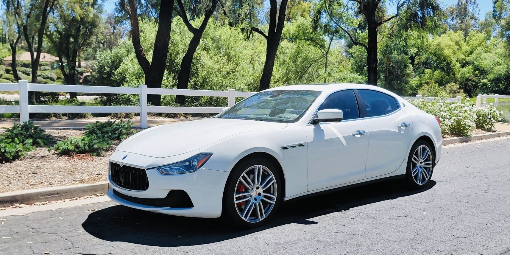 2016 Maserati Ghibli