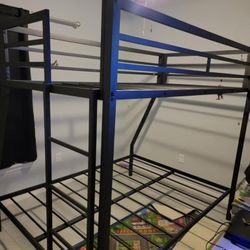 Twin Over Full Bunk Bed 