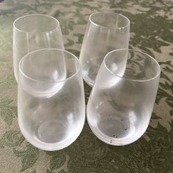 Wine Glasses 