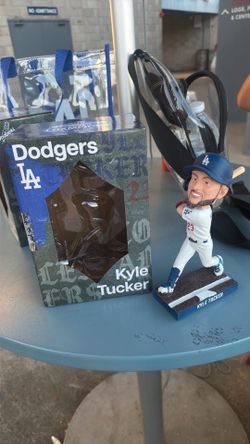 kyle tucker bobblehead 2026
