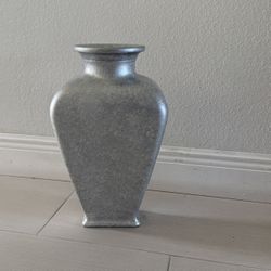 Ceramic Decorative Vase Color Silver Size 16.5 “