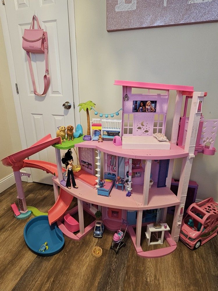 Barbie Dreamhouse