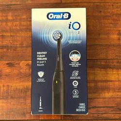 Oral B iO 2 Rechargeable Toothbrush: 1 Handle Charger + 1 Brush Head