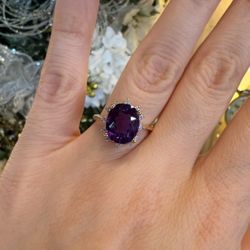 14K Gold Amethysts And Natural Diamonds Ring