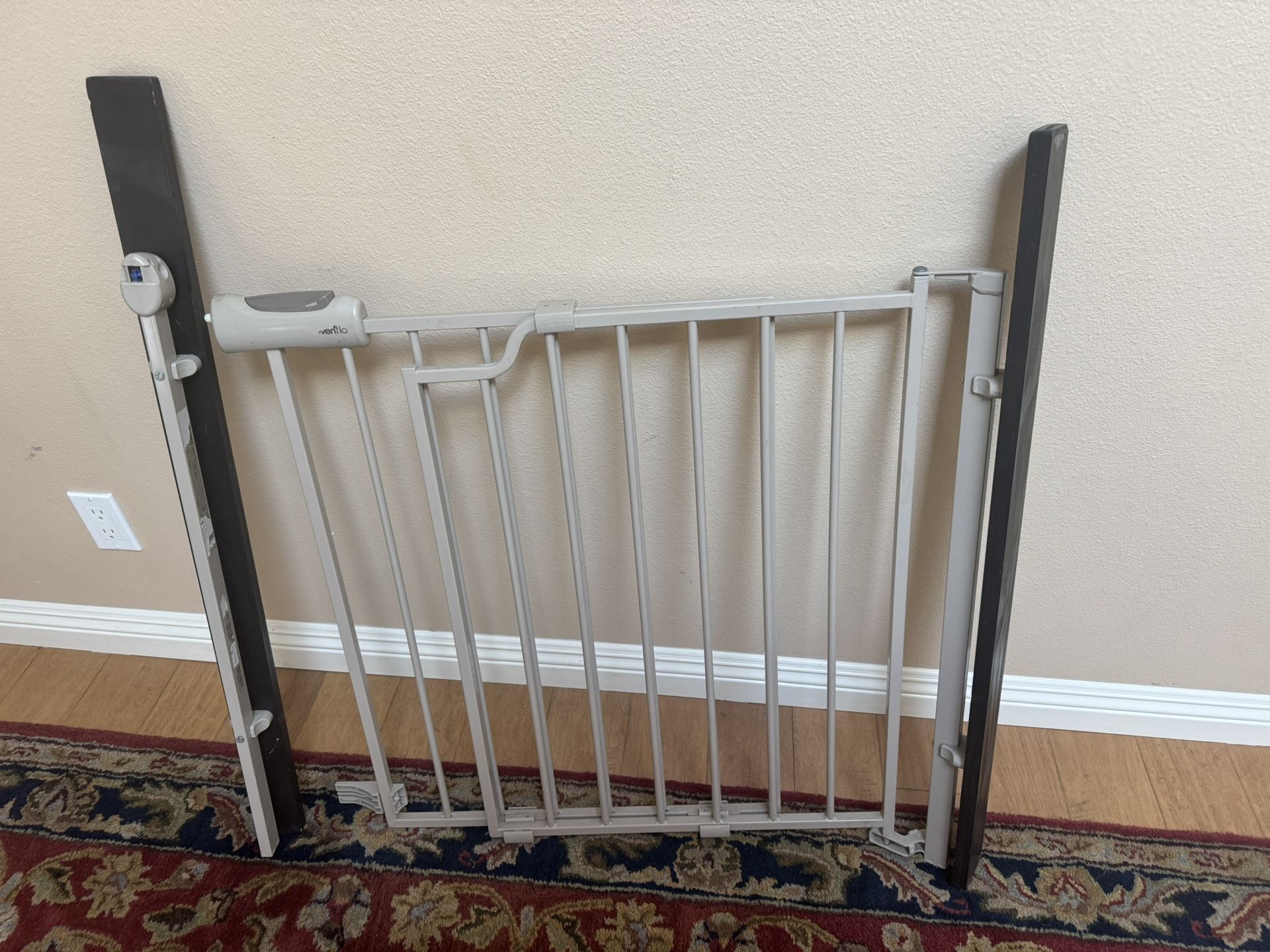 Baby/Pet Gate