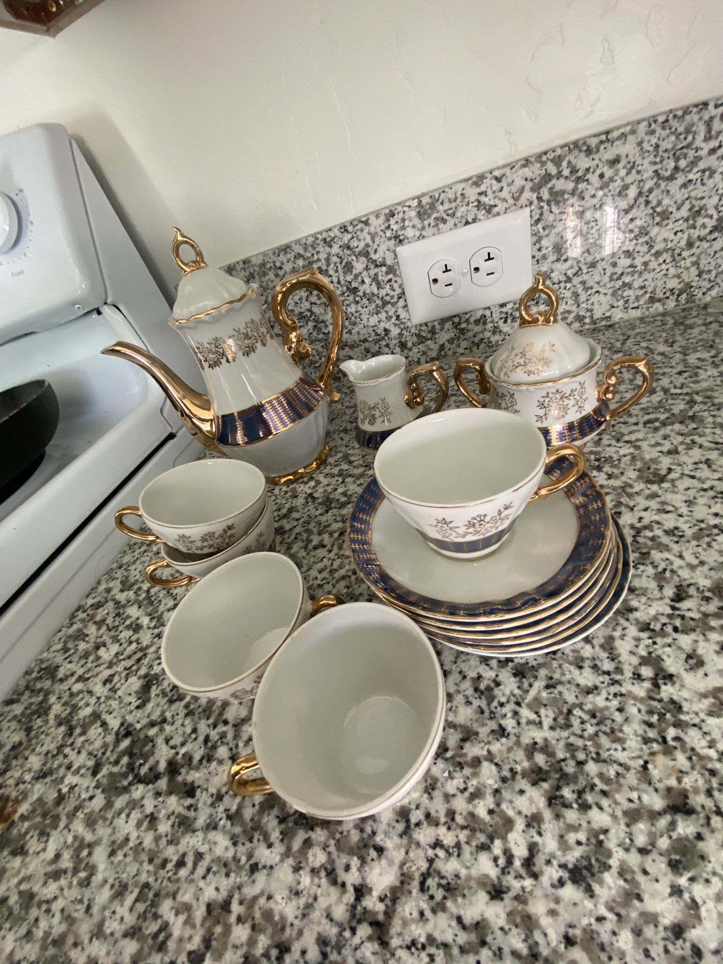 TEA SET $35 