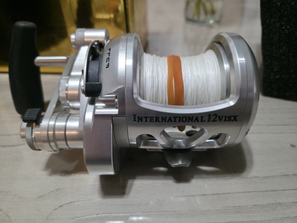 Penn International VISX 12