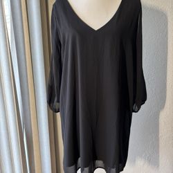 Lulus Black Midi Dress size Large 