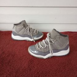 Nike Air Jordan 11 Retro Cool Grey Kid's Size 11C 378039–005 Sneakers Shoes
