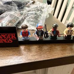 Lego 75810 Stranger things upside down