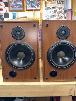 Infinity Sm-82 Speakers