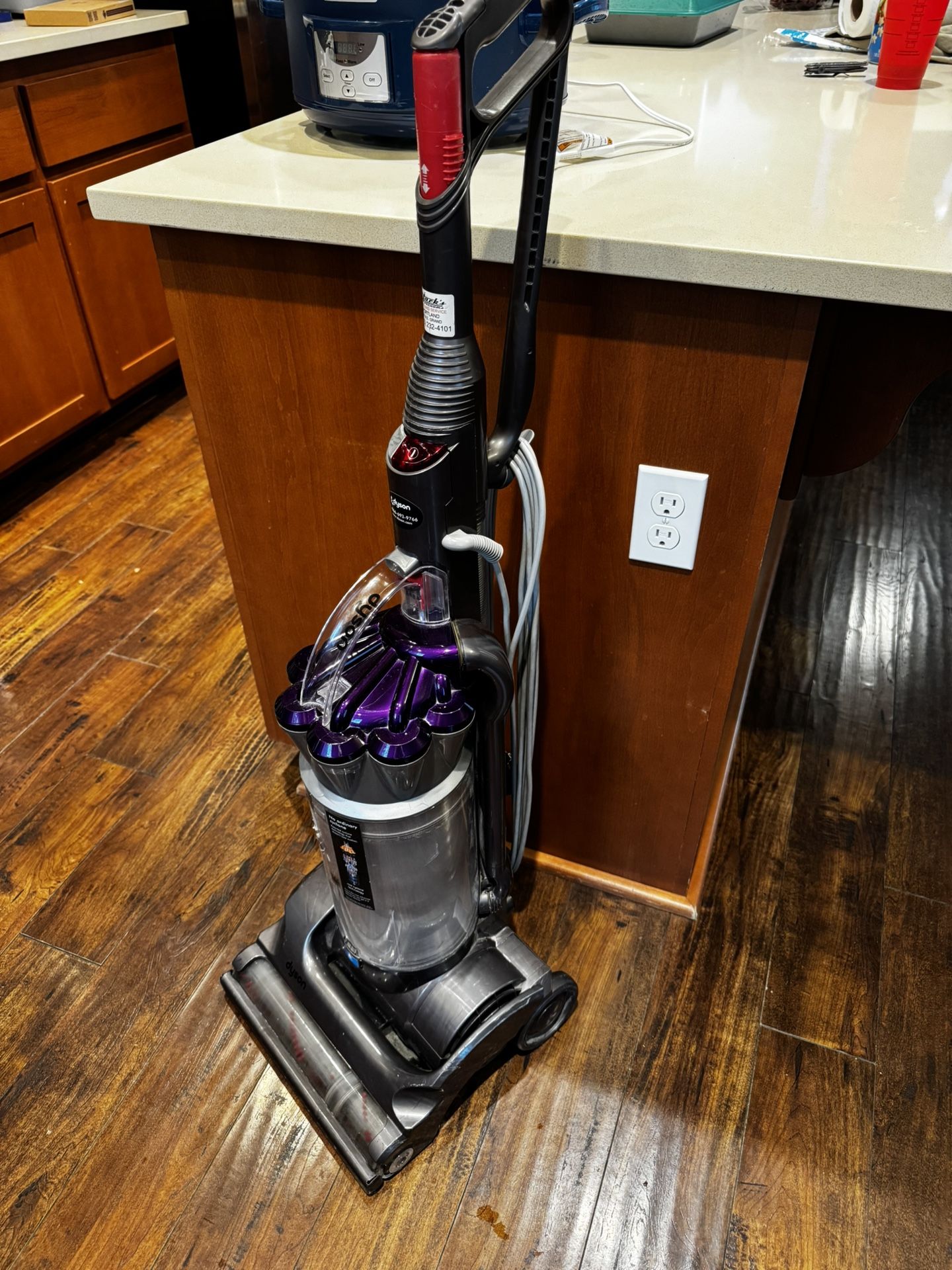 Dyson Dc 17 Vacuum 