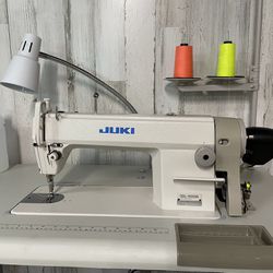 Juki DDL-5550N Industrial Single Needle Sewing Machine with Servo Motor