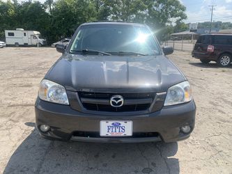 Parting out 2006 Mazda Tribute 4x4