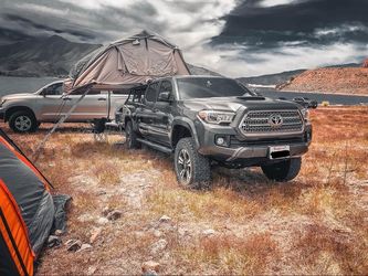 Smittybilt XL roof top tent