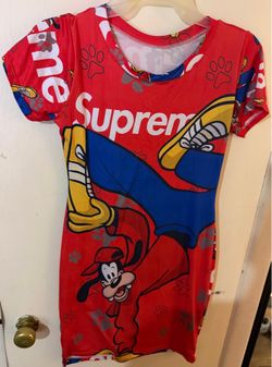 Supreme  suit one size
