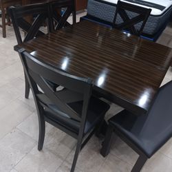 *Black Friday Weekend!!!*---Sleek Kelly Dining Table Sets W/4 Chairs And Bench---Now $699!!!---Delivery/$10 Down Financing🤠