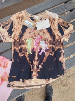 Bleach Dye Dancing Skeletons Graphic T-Shirt